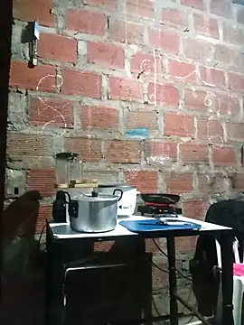 Snapshot of dahian_charlote02 chatting on 11/27/25, 10:34 dahian charlote02 online show from 11/27/25, 10:34