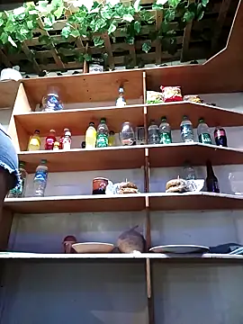 Snapshot of dahian_charlote02 chatting on 11/30/25, 12:47 dahian charlote02 online show from 11/30/25, 12:47