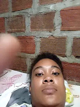 Snapshot of dahian_charlote02 chatting on 12/01/25, 09:09 dahian charlote02 online show from 12/01/25, 09:09