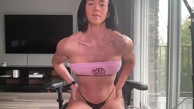 Snapshot of roxyheartley chatting on 09/17/25, 09:05 roxyheartley online show from 09/17/25, 09:05