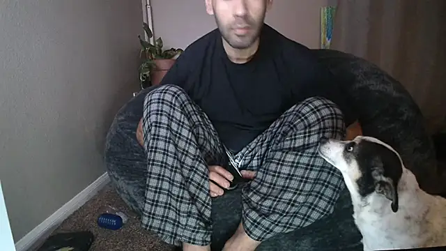 Snapshot of LeeCox chatting on 01/05/25, 09:15 LeeCox online show from 01/05/25, 09:15