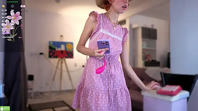 Snapshot of colette_e chatting on 03/17/26, 07:12 colette e online show from 03/17/26, 07:12