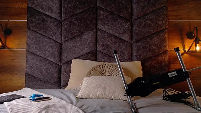 Nickifox   online show from 01/09/26, 07:37