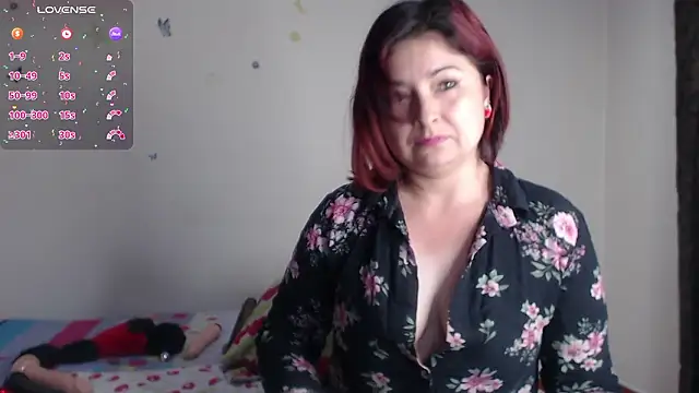 evangeline lover online show from 03/05/26, 12:12