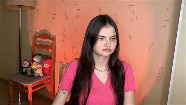 Snapshot of may_rollins chatting on 11/29/25, 08:23 may rollins online show from 11/29/25, 08:23