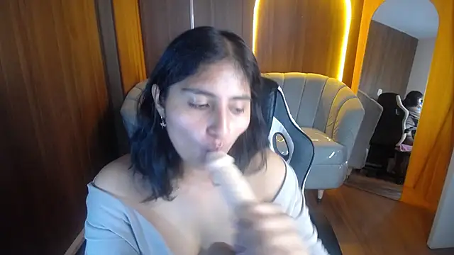 Gumball b online show from 11/16/25, 03:12