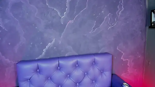 Lili milk20 online show from 03/18/26, 07:06