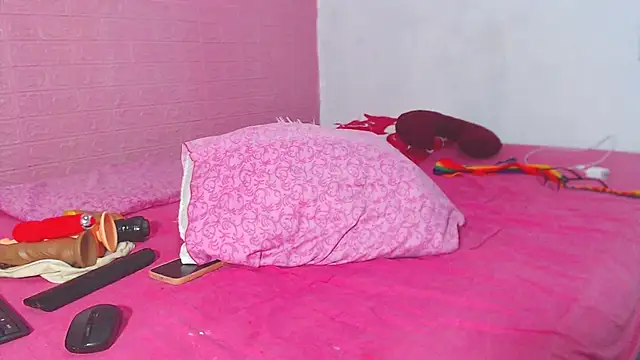 Ashley thomas18 online show from 02/14/26, 05:59