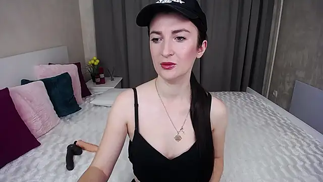 EvelinCuper online show from 11/21/25, 06:23