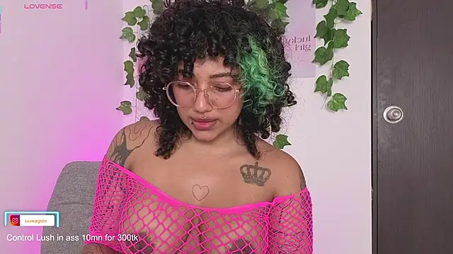 Snapshot of LuckySwagson chatting on 03/13/26, 02:18 LuckySwagson online show from 03/13/26, 02:18