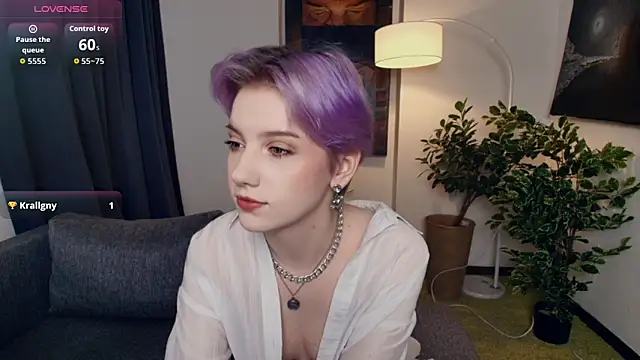 OdelynaAsp online show from 12/15/25, 12:31