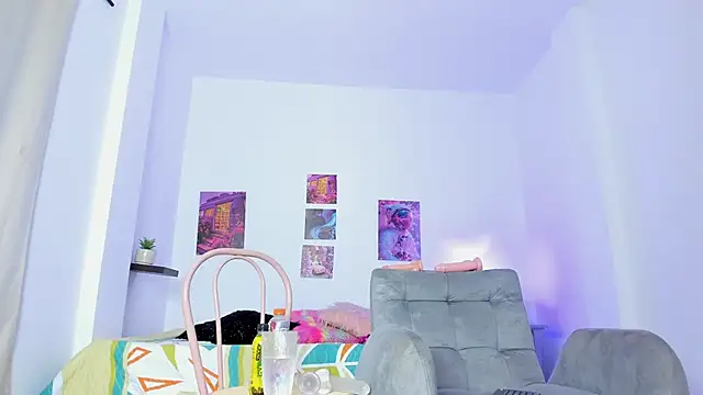 Snapshot of gisele_gigi chatting on 10/04/25, 03:04 gisele gigi online show from 10/04/25, 03:04