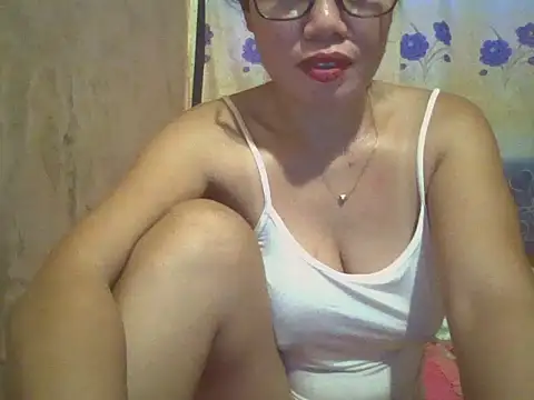 sexymorenal18 online show from 04/03/26, 12:19