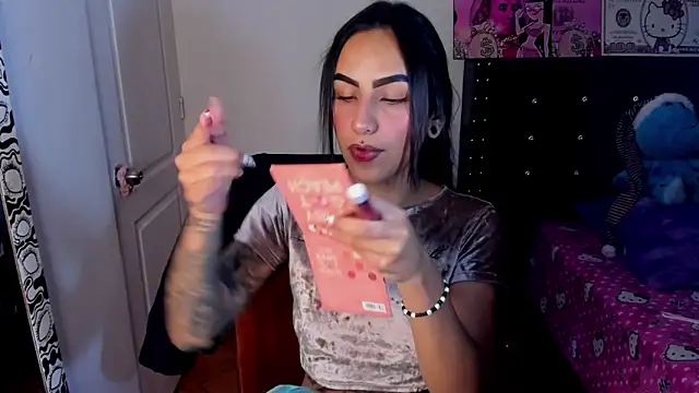 Samanthademonx20  online show from 11/27/25, 12:13