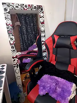 Snapshot of Samanthademonx20_ chatting on 03/26/26, 04:40 Samanthademonx20 online show from 03/26/26, 04:40