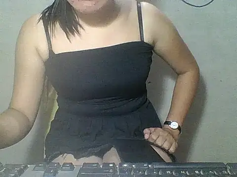 Snapshot of Skinny_PinayGirljust18 chatting on 04/15/26, 07:58 Skinny PinayGirljust18 online show from 04/15/26, 07:58