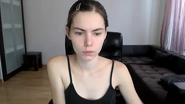 Snapshot of AmelieReve chatting on 10/12/25, 09:41 AmelieReve online show from 10/12/25, 09:41