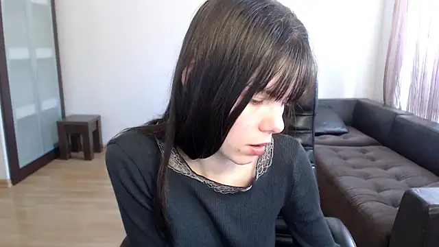 Snapshot of AmelieReve chatting on 10/31/25, 11:11 AmelieReve online show from 10/31/25, 11:11