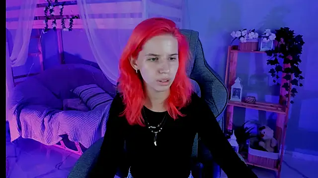 Snapshot of NitaNihil chatting on 09/08/25, 05:12 NitaNihil online show from 09/08/25, 05:12