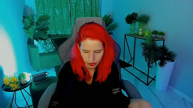 Snapshot of NitaNihil chatting on 09/19/25, 03:02 NitaNihil online show from 09/19/25, 03:02