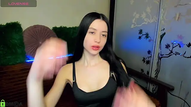 SelinLi online show from 03/04/26, 12:11