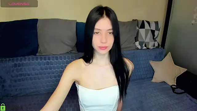 SelinLi online show from 03/29/26, 08:58