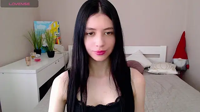 Snapshot of SelinLi chatting on 05/24/26, 08:41 SelinLi online show from 05/24/26, 08:41