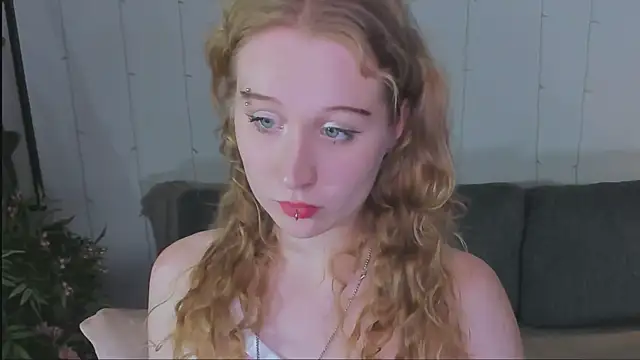 Astra mluse online show from 10/18/25, 04:19