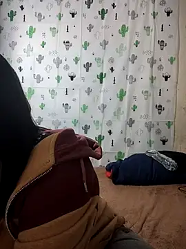 Avannay online show from 09/11/25, 11:49