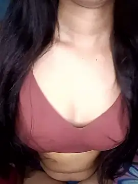 Snapshot of nehuuxx chatting on 02/24/26, 06:11 nehuuxx online show from 02/24/26, 06:11