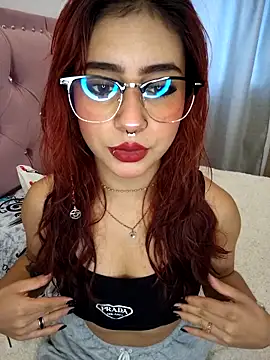 sarah lark  online show from 10/17/25, 12:19