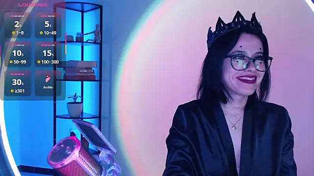 girldom online show from 10/02/25, 04:08