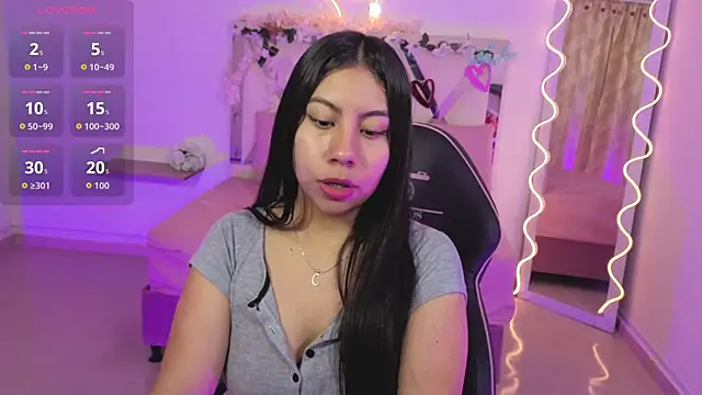 ZURY TAY online show from 09/29/25, 11:48