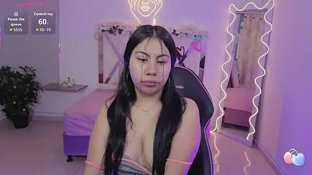 ZURY TAY online show from 01/10/26, 11:45