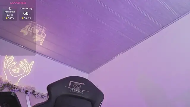 ZURY TAY online show from 03/06/26, 11:39