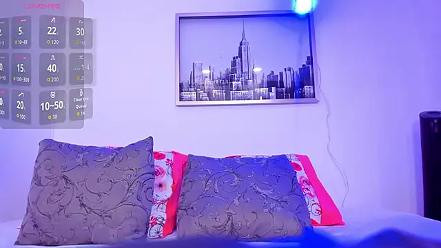 Snapshot of sarah_ashbourne chatting on 09/12/25, 11:54 sarah ashbourne online show from 09/12/25, 11:54