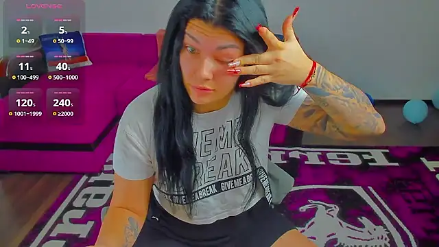 MiaKiittyy online show from 01/14/26, 01:00