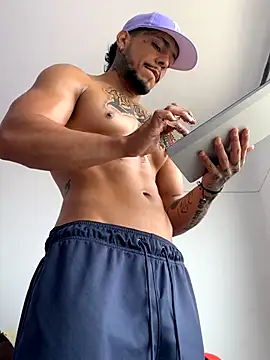 Snapshot of DeimonOficial chatting on 09/25/25, 05:38 DeimonOficial online show from 09/25/25, 05:38