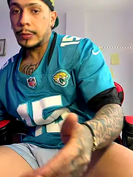 Snapshot of DeimonOficial chatting on 10/04/25, 10:41 DeimonOficial online show from 10/04/25, 10:41