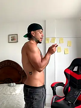 Snapshot of DeimonOficial chatting on 10/11/25, 04:27 DeimonOficial online show from 10/11/25, 04:27