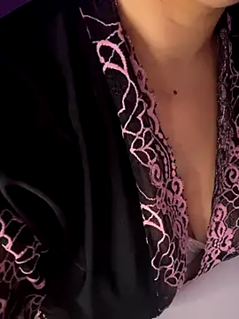 damadanoit3ee online show from 10/16/25, 11:17