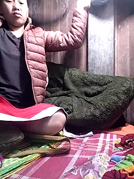 PhamPm70 online show from 11/22/25, 10:42