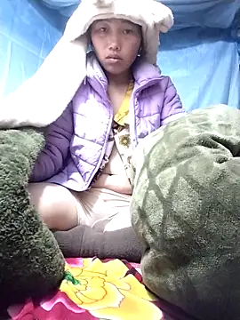 PhamPm70 online show from 12/22/25, 09:56