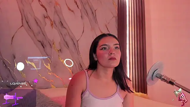 alicecute77 online show from 10/03/25, 02:19