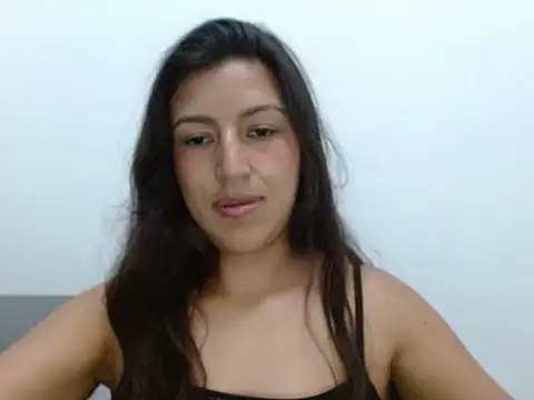 Snapshot of SarahFriendly chatting on 03/09/26, 12:09 SarahFriendly online show from 03/09/26, 12:09