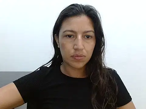 Snapshot of SarahFriendly chatting on 03/17/26, 12:30 SarahFriendly online show from 03/17/26, 12:30