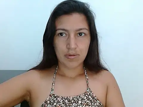 Snapshot of SarahFriendly chatting on 03/19/26, 12:53 SarahFriendly online show from 03/19/26, 12:53