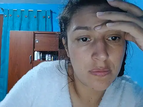 Snapshot of SarahFriendly chatting on 07/02/26, 01:49 SarahFriendly online show from 07/02/26, 01:49