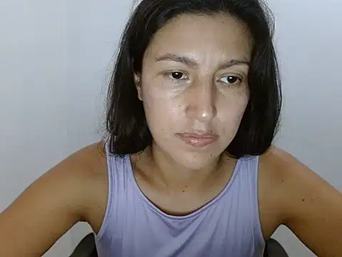 Snapshot of SarahFriendly chatting on 07/28/26, 08:45 SarahFriendly online show from 07/28/26, 08:45