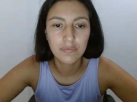 Snapshot of SarahFriendly chatting on 07/28/26, 08:52 SarahFriendly online show from 07/28/26, 08:52